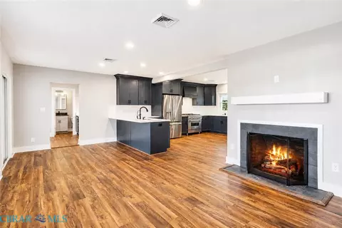 Living - 328 Bowline Rd, White Stone, VA 22578 photo 1 of 7