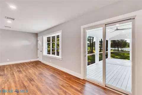 Living - 328 Bowline Rd, White Stone, VA 22578 photo 3 of 7