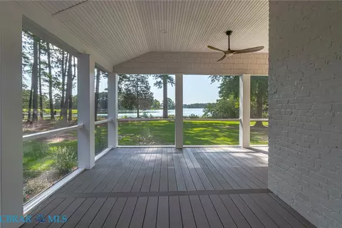 Exterior - 328 Bowline Rd, White Stone, VA 22578 photo 5 of 7