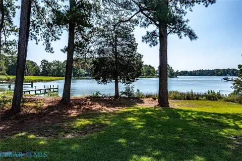 View/Area - 328 Bowline Rd, White Stone, VA 22578 photo 5 of 10