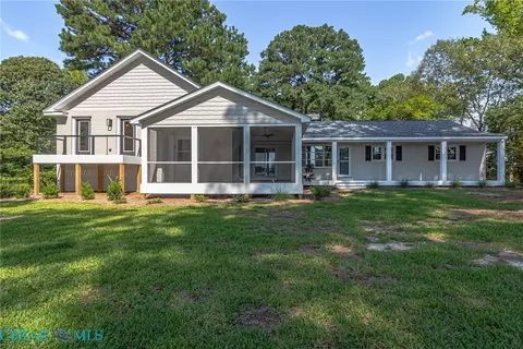 Exterior - 328 Bowline Rd, White Stone, VA 22578 photo 1 of 7