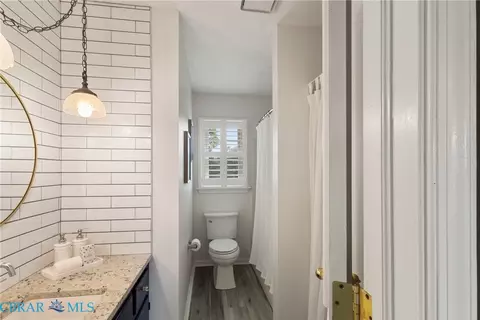 Bath - 6949 Ark Rd, Gloucester, VA 23061 photo 5 of 6