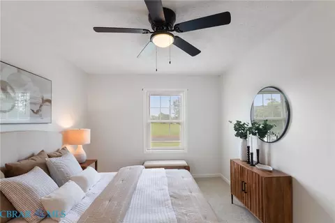 Bedroom - 6949 Ark Rd, Gloucester, VA 23061 photo 2 of 8