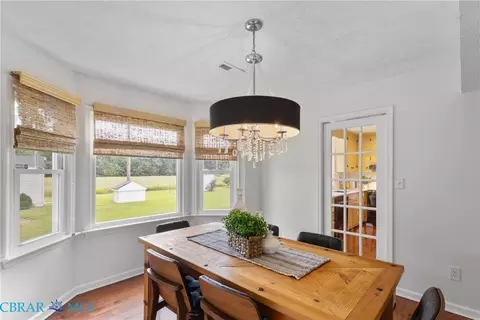 Dining - 6949 Ark Rd, Gloucester, VA 23061 photo 3 of 4