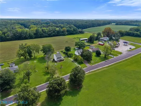 View/Area - 6949 Ark Rd, Gloucester, VA 23061 photo 5 of 5
