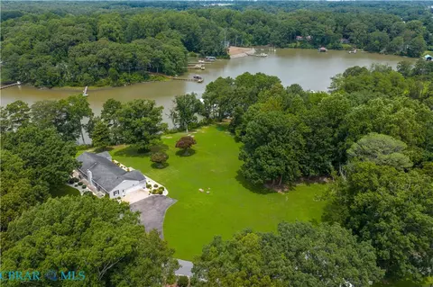 Other - 645 Blue Barn Rd, Wake, VA 23176 photo 10 of 12