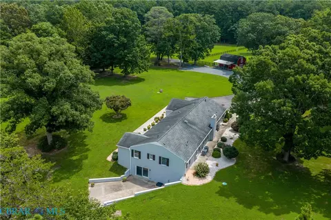 Exterior - 645 Blue Barn Rd, Wake, VA 23176 photo 6 of 10