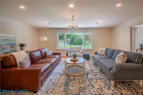Living - 645 Blue Barn Rd, Wake, VA 23176 photo 2 of 7