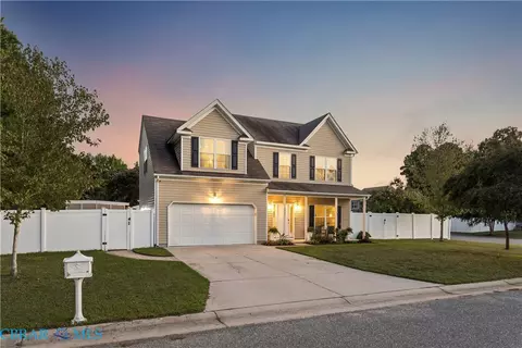 Exterior - 6962 Lakeside Dr, Hayes, VA 23072 photo 24 of 24