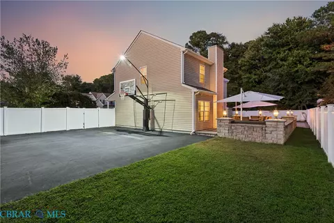 Exterior - 6962 Lakeside Dr, Hayes, VA 23072 photo 16 of 24