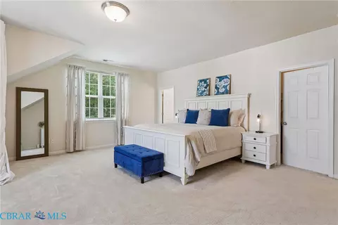 Bedroom - 6962 Lakeside Dr, Hayes, VA 23072 photo 1 of 7