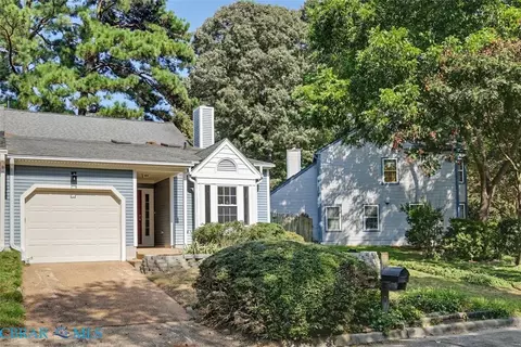 162 Hidden Lake Pl, Newport News, VA 23602