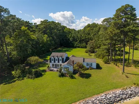 Exterior - 6557 Tappan Ln, Gloucester, VA 23061 photo 14 of 17
