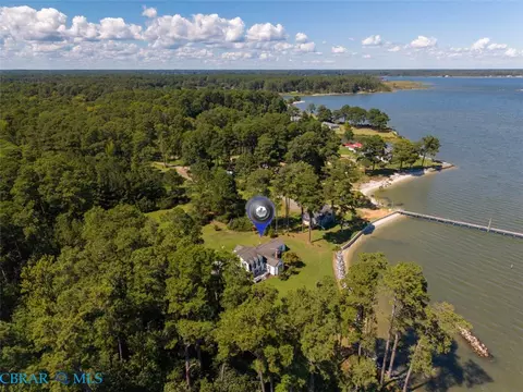View/Area - 6557 Tappan Ln, Gloucester, VA 23061 photo 16 of 24