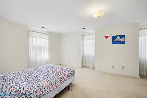 Bedroom - 6557 Tappan Ln, Gloucester, VA 23061 photo 9 of 10