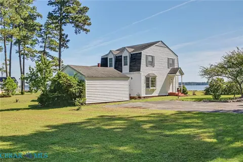 Exterior - 6557 Tappan Ln, Gloucester, VA 23061 photo 5 of 17