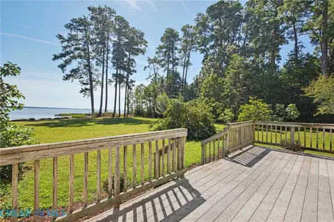 Exterior - 6557 Tappan Ln, Gloucester, VA 23061 photo 3 of 17