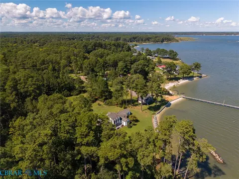 View/Area - 6557 Tappan Ln, Gloucester, VA 23061 photo 6 of 24