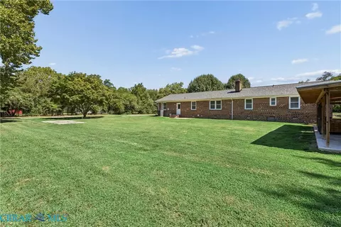 Exterior - 4424 Hickory Fork Rd, Gloucester, VA 23061 photo 9 of 10