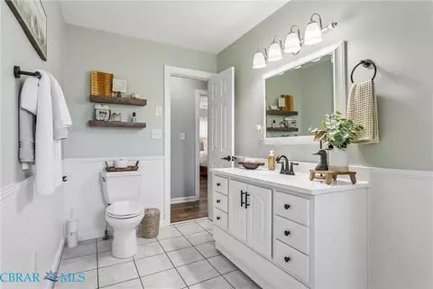 Bath - 4424 Hickory Fork Rd, Gloucester, VA 23061 photo 2 of 5