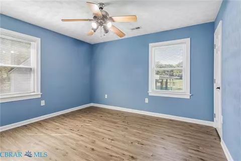 Bedroom - 4424 Hickory Fork Rd, Gloucester, VA 23061 photo 1 of 5