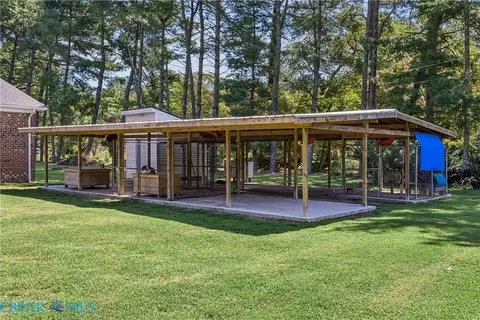Exterior - 4424 Hickory Fork Rd, Gloucester, VA 23061 photo 8 of 10