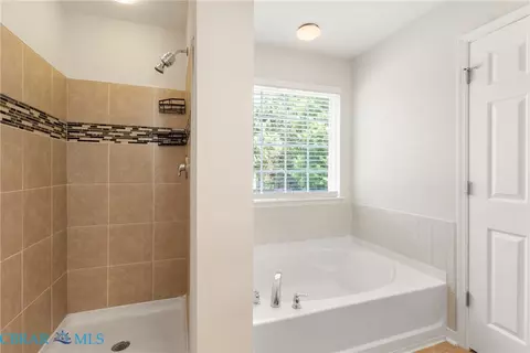 Bath - 7246 Jeanne Dr, Gloucester, VA 23061 photo 3 of 5