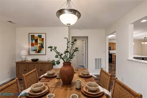 Dining - 7246 Jeanne Dr, Gloucester, VA 23061 photo 2 of 2