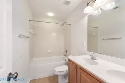 Bath - 7246 Jeanne Dr, Gloucester, VA 23061 photo 5 of 5