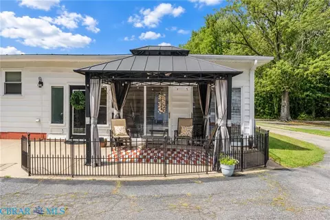 Exterior - 186 Pine Hall Rd, Mathews, VA 23109 photo 5 of 14