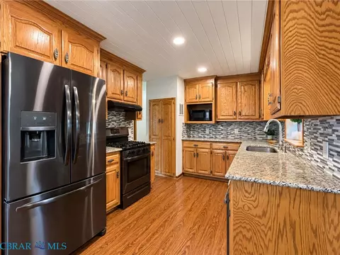Kitchen - 186 Pine Hall Rd, Mathews, VA 23109 photo 1 of 6