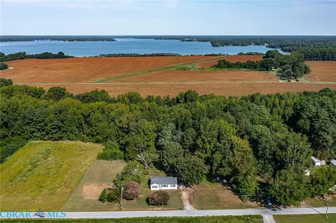 View/Area - 330 Benson Rd, Weems, VA 22576 photo 1 of 16