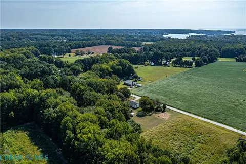 View/Area - 330 Benson Rd, Weems, VA 22576 photo 9 of 16