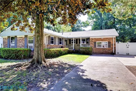 115 Olin Dr, Newport News, VA 23602