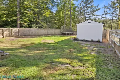 Exterior - 7417 Jeanne Dr, Gloucester, VA 23061 photo 6 of 10
