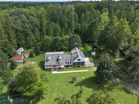 View/Area - 9467 Dutton Rd, Dutton, VA 23050 photo 3 of 6