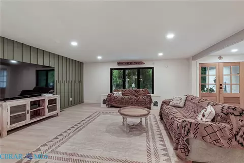 Living - 8697 Farys Mill Rd, Gloucester, VA 23061 photo 3 of 3