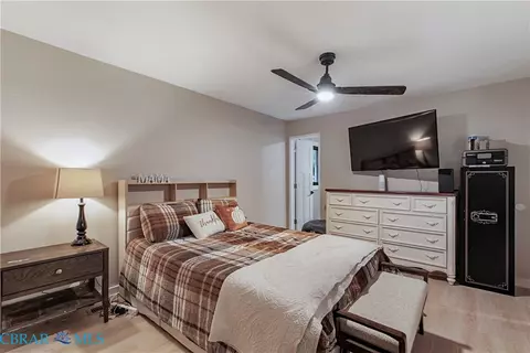 Bedroom - 8697 Farys Mill Rd, Gloucester, VA 23061 photo 5 of 5