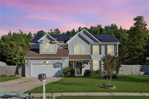 3894 Ordinary Loop, Hayes, VA 23072