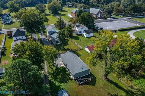 View/Area - 3755 Weems Rd, Weems, VA 22576 photo 15 of 17