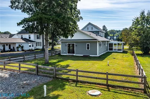 Exterior - 3755 Weems Rd, Weems, VA 22576 photo 8 of 33