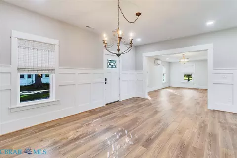 Living - 3755 Weems Rd, Weems, VA 22576 photo 5 of 7