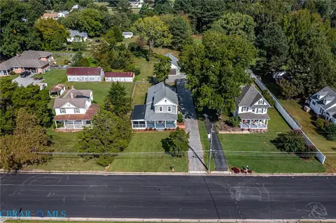 View/Area - 3755 Weems Rd, Weems, VA 22576 photo 9 of 17