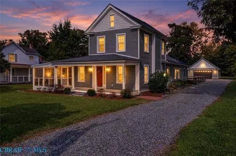 3755 Weems Rd, Weems, VA 22576