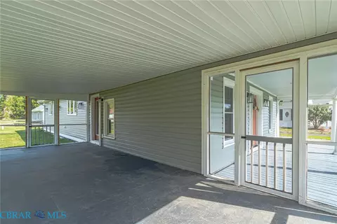 Exterior - 3755 Weems Rd, Weems, VA 22576 photo 23 of 33