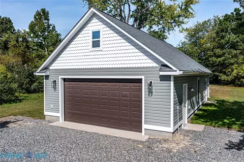 Exterior - 3755 Weems Rd, Weems, VA 22576 photo 3 of 33