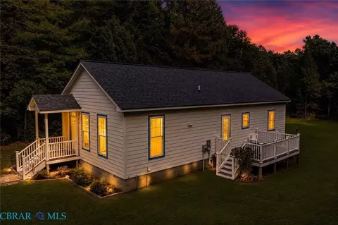 100 Lomar Ln, Heathsville, VA 22473