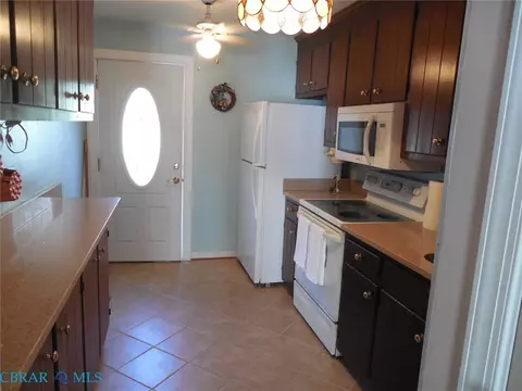 Kitchen - 3851 Old Concord Rd, Gloucester, VA 23061 photo 1 of 3