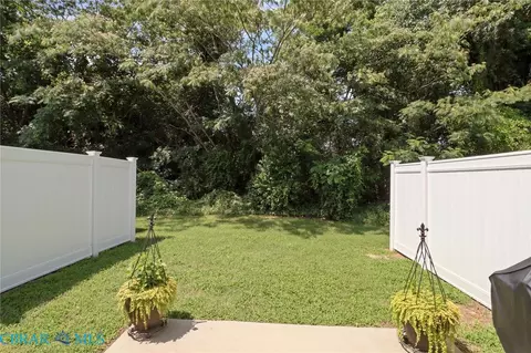 Exterior - 7535 Villa Ct, Hayes, VA 23061 photo 5 of 7