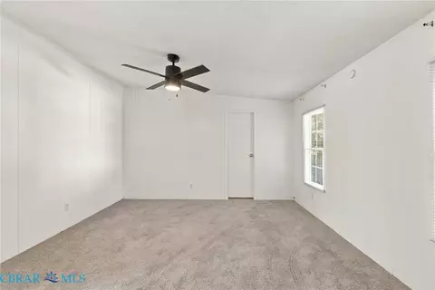 247 Millers Rd, Topping, VA 23169 photo 28